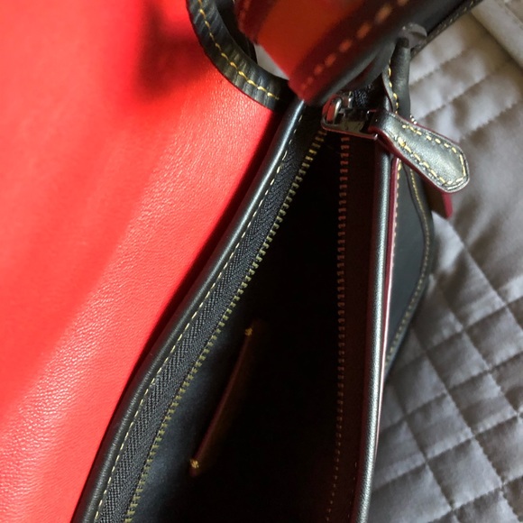 RARE COACH DISNEY BAG BLACK GREAT CONDITION 🎄🎄 - Picture 6 of 6